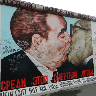 socialist fraternal kiss