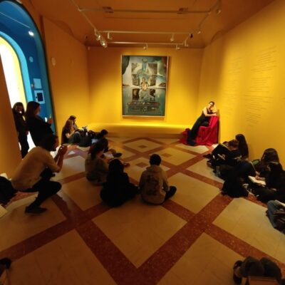 01 Teatre museu dali EA Olot Revestiments Murals